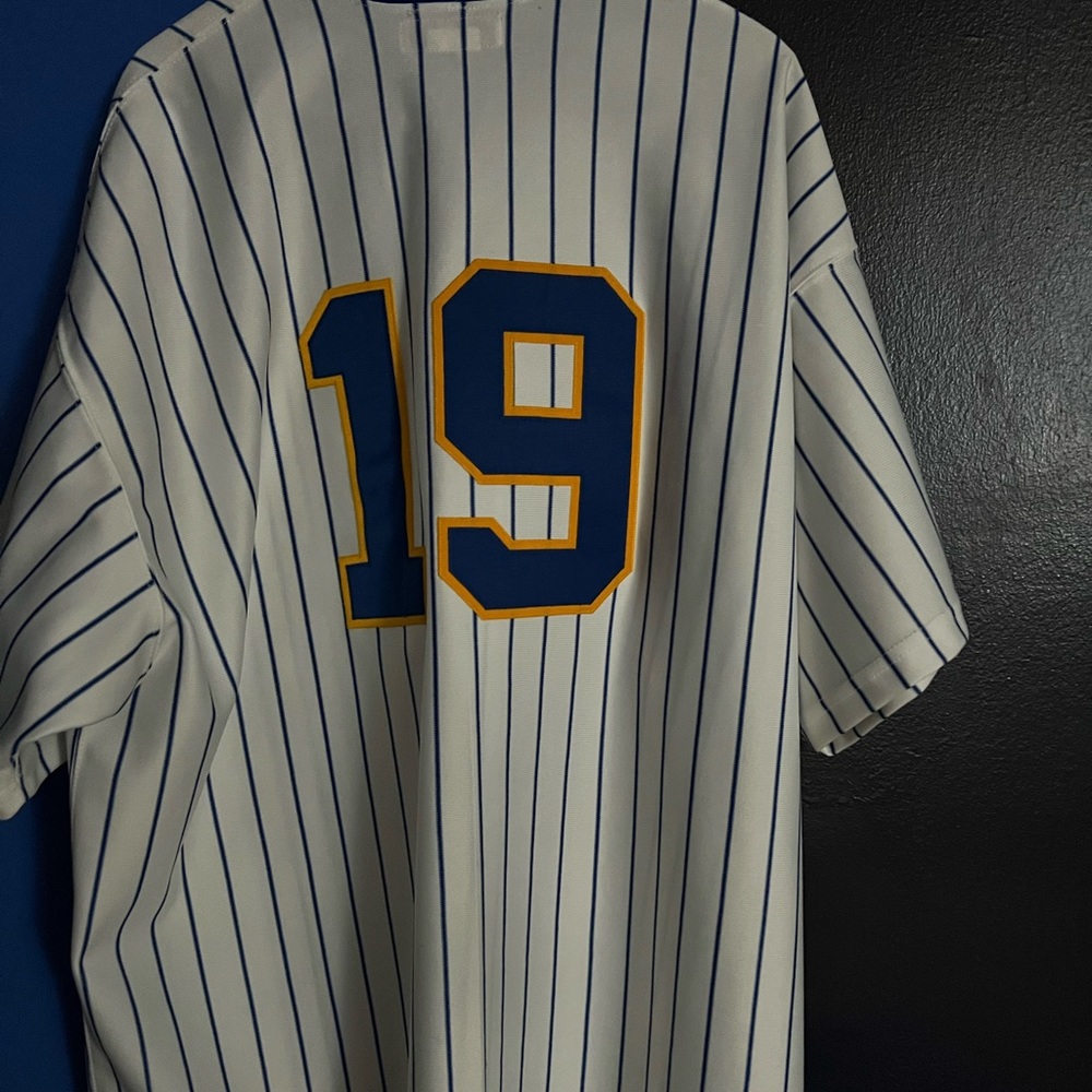 Authentic Mitchell & Ness - Picture 2 of 4